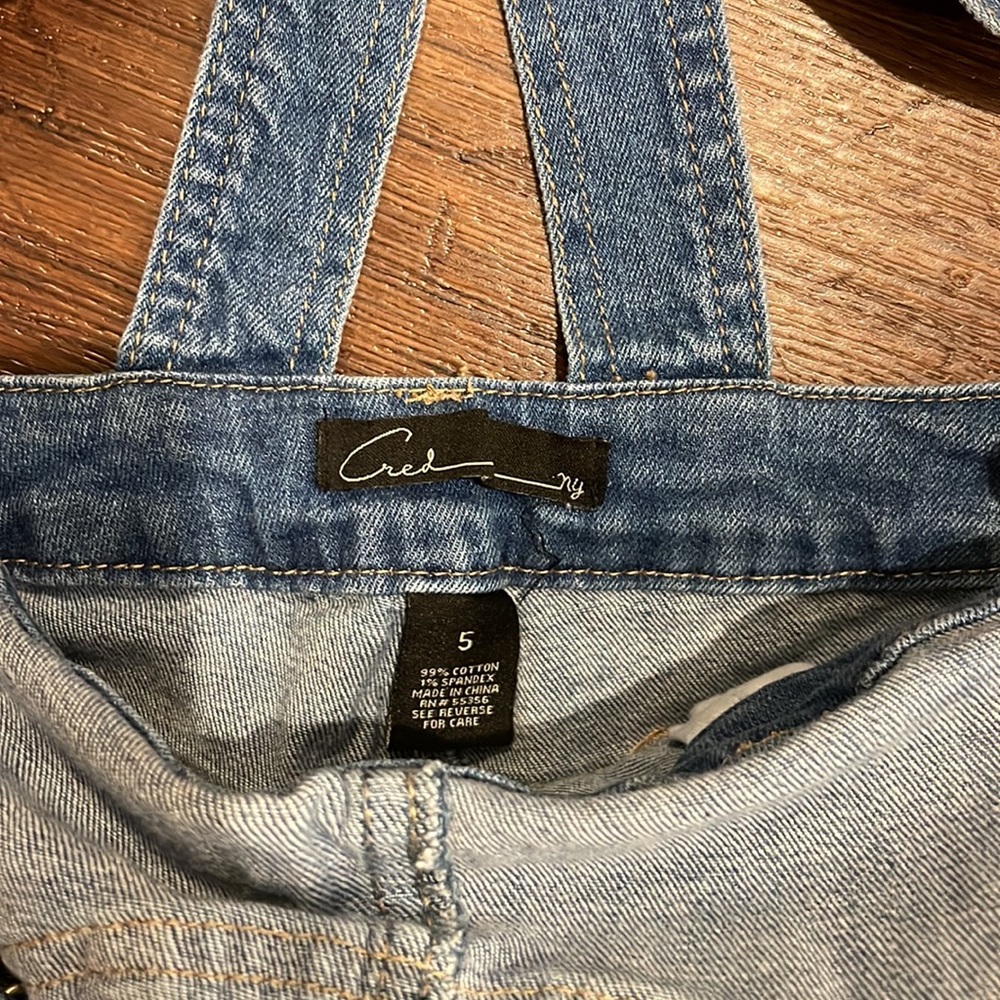 Cred NY Denim Jean Overall, adjustable straps and relax fit. - Picture 5 of 7
